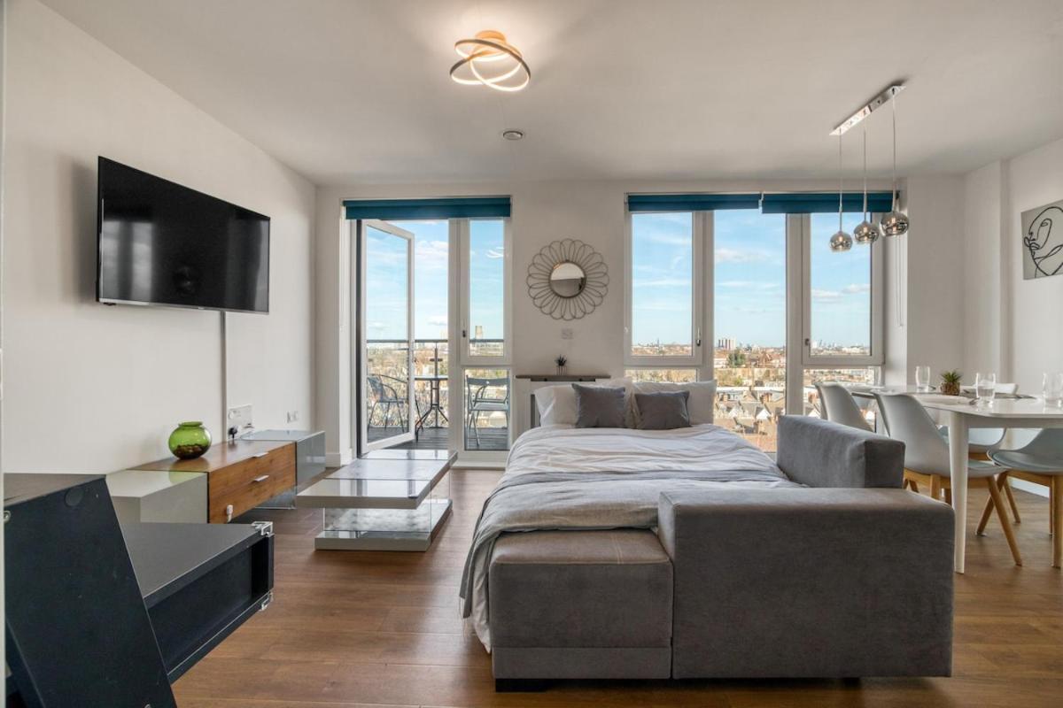 Modern Charming 2 Bed Flat With Amazing Views
